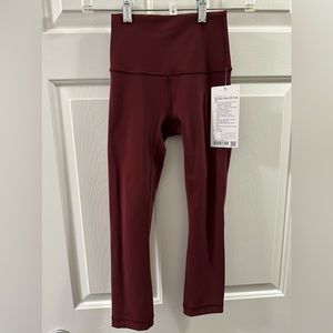 NWT Lululemon Wunder Under cropped 21” legging size 0